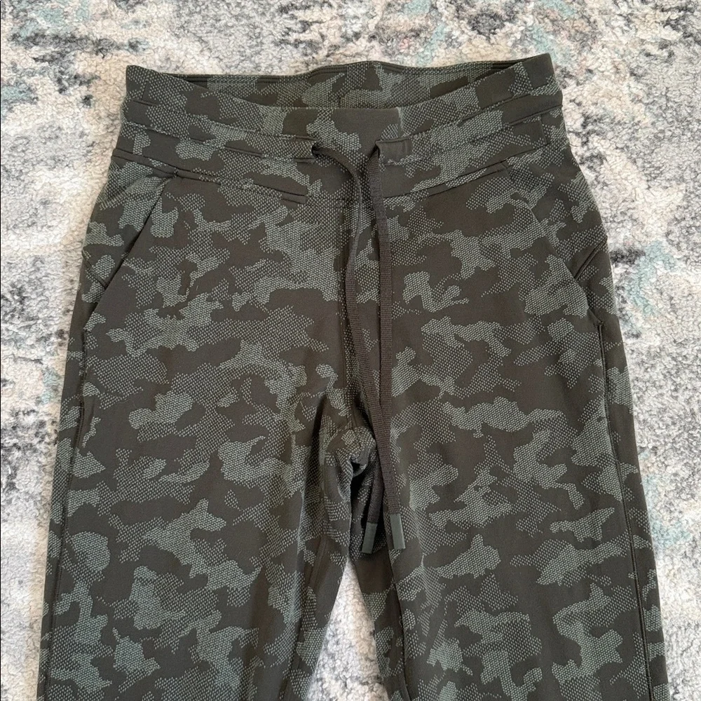 Lululemon Ready to Rulu Jogger 29